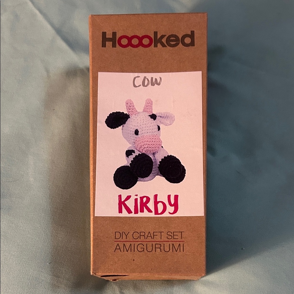 Hoooked Cow Amigurumi Crochet Set